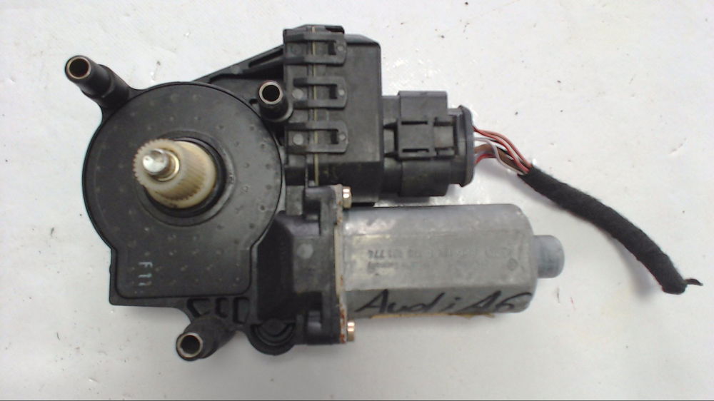 ALLROAD 97-05 HINTEN RECHTS ELEKTRISCH FENSTERHEBER FÜR AUDI A6 C5 4B AVANT ALLROAD 97-05 HINTEN RECHTS ELEKTRISCH FENSTERHEBER FÜR AUDI A6 C5 4B AVANT